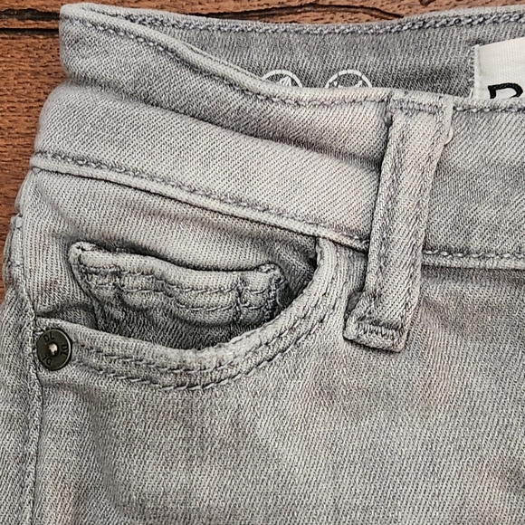 Dl1961 Chloe Skinny Frayed Hem Jeans Size 2 Color Grey or Howl - Picture 5 of 16